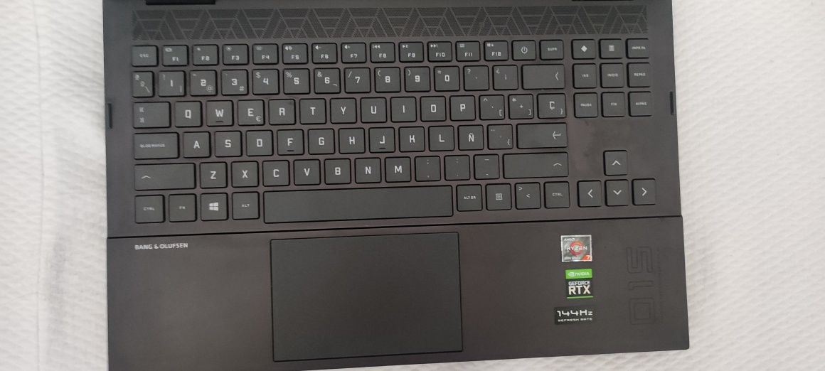 HP OMEN 15 - RTX 3070 - 1.5TB STORAGE