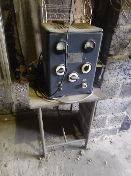 Prostownik 24 v na 220