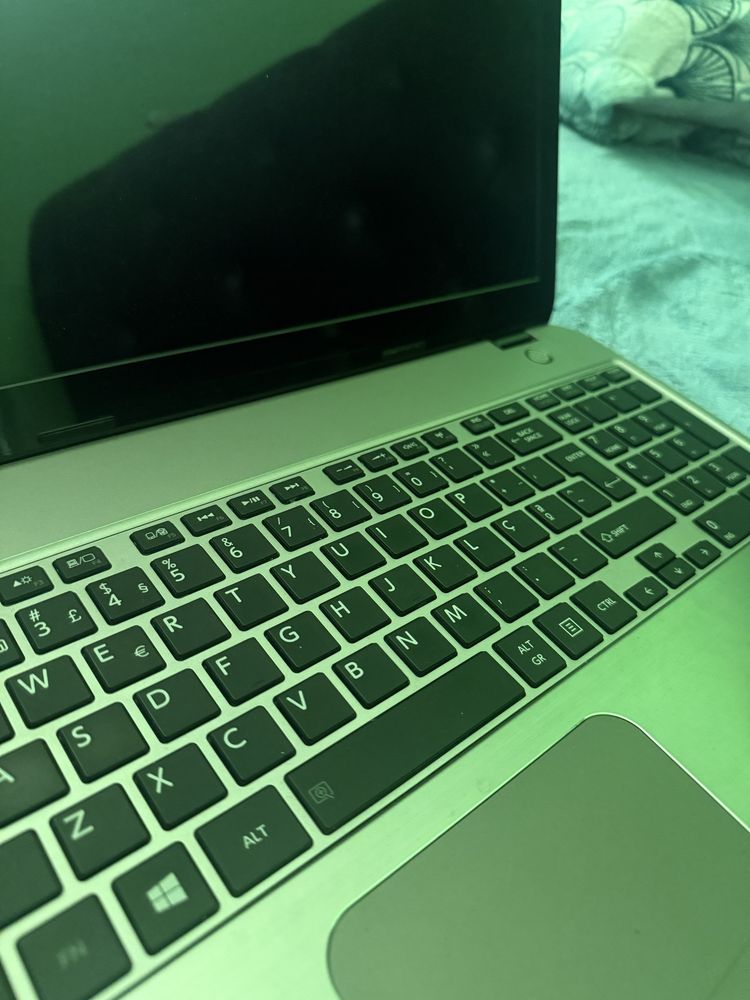 Toshiba SATELLITE M50D-A-118 a funcionar