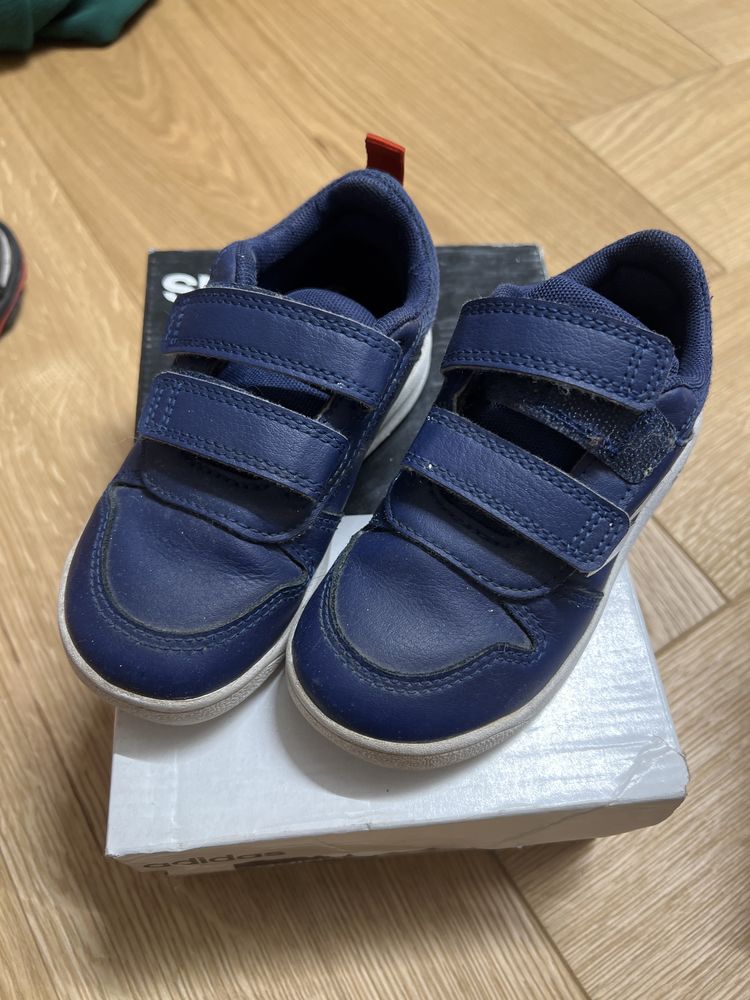 Obuwie buty dziecięce chłopiec ADIDAS rozm. 24