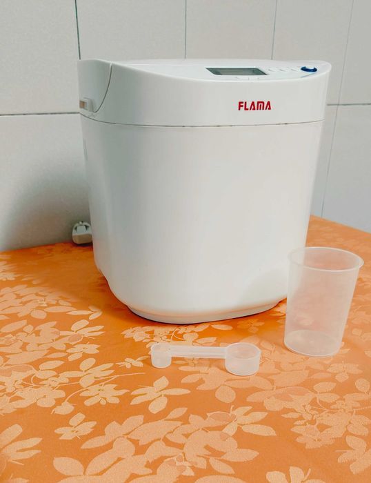 Máquina de fazer pão FLAMA