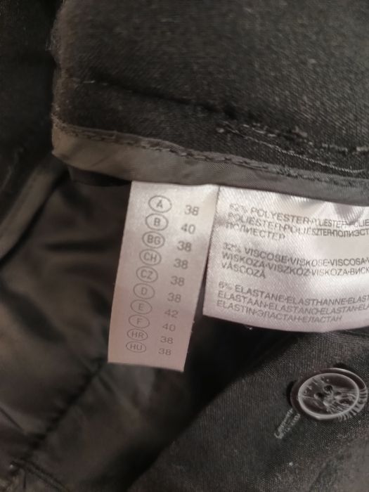 Damskie czarne spodnie Yessica