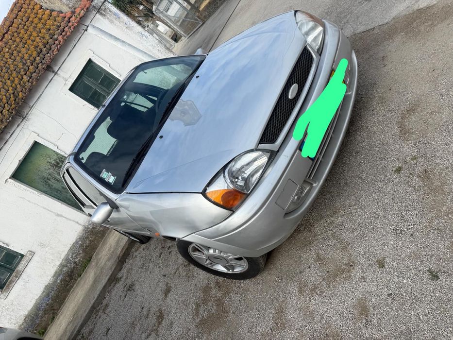 Ford Fiesta 1.25           - 80 mil km