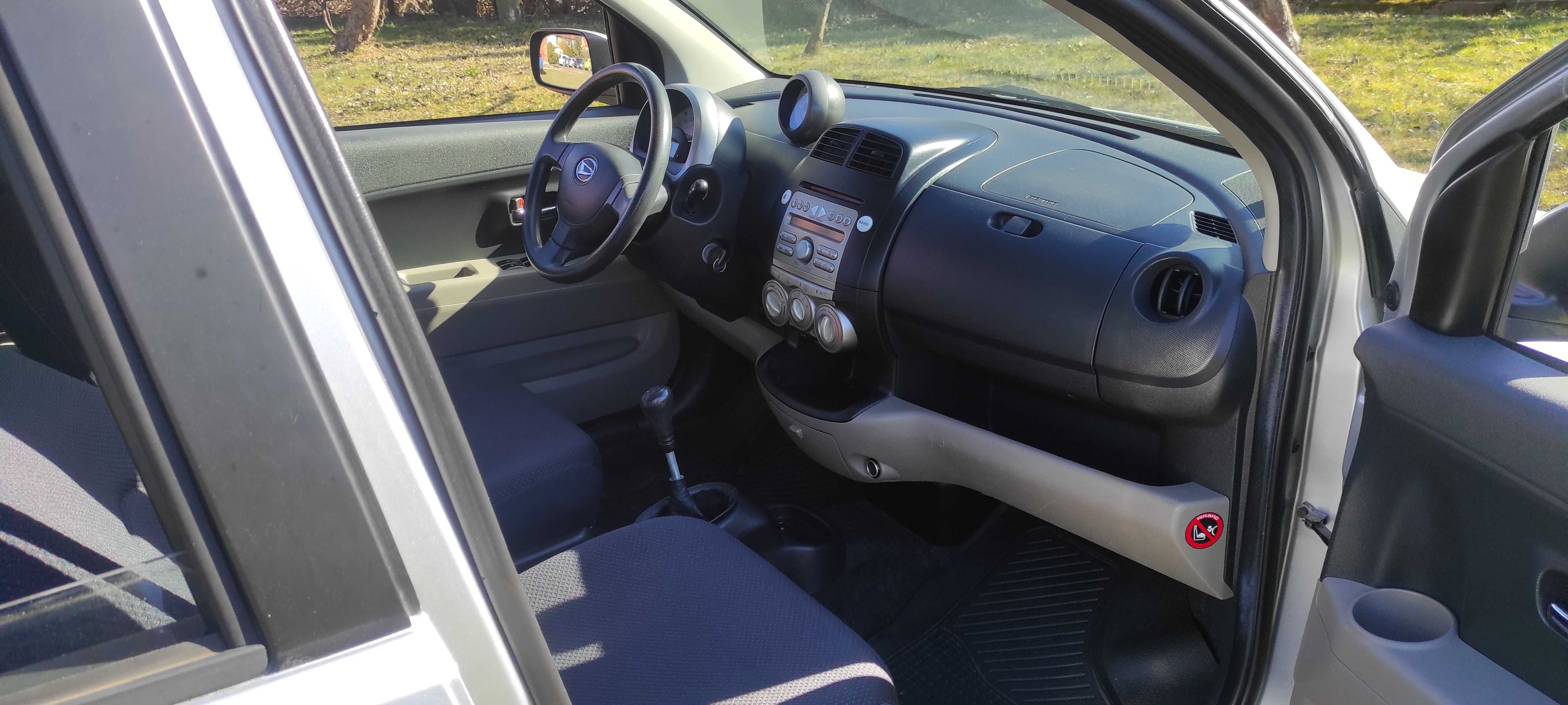 daihatsu sirion 1,3 napęd na 4 koła