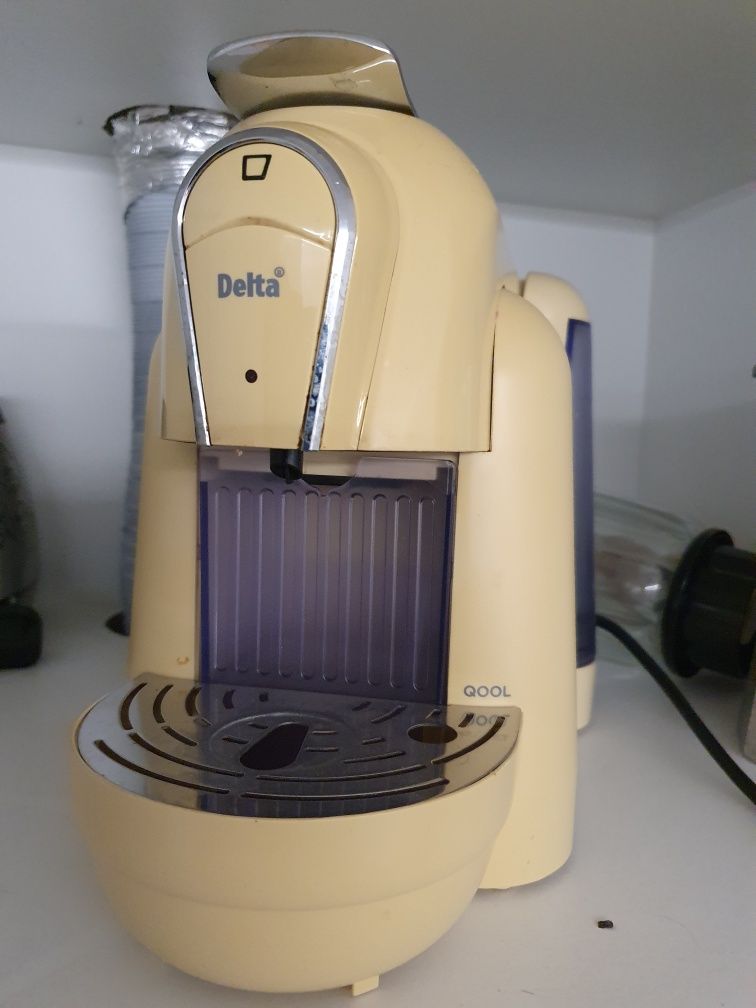 Máquina Café Delta 20