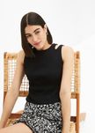 B.P.C prążkowany top z wycięciami r.48/50