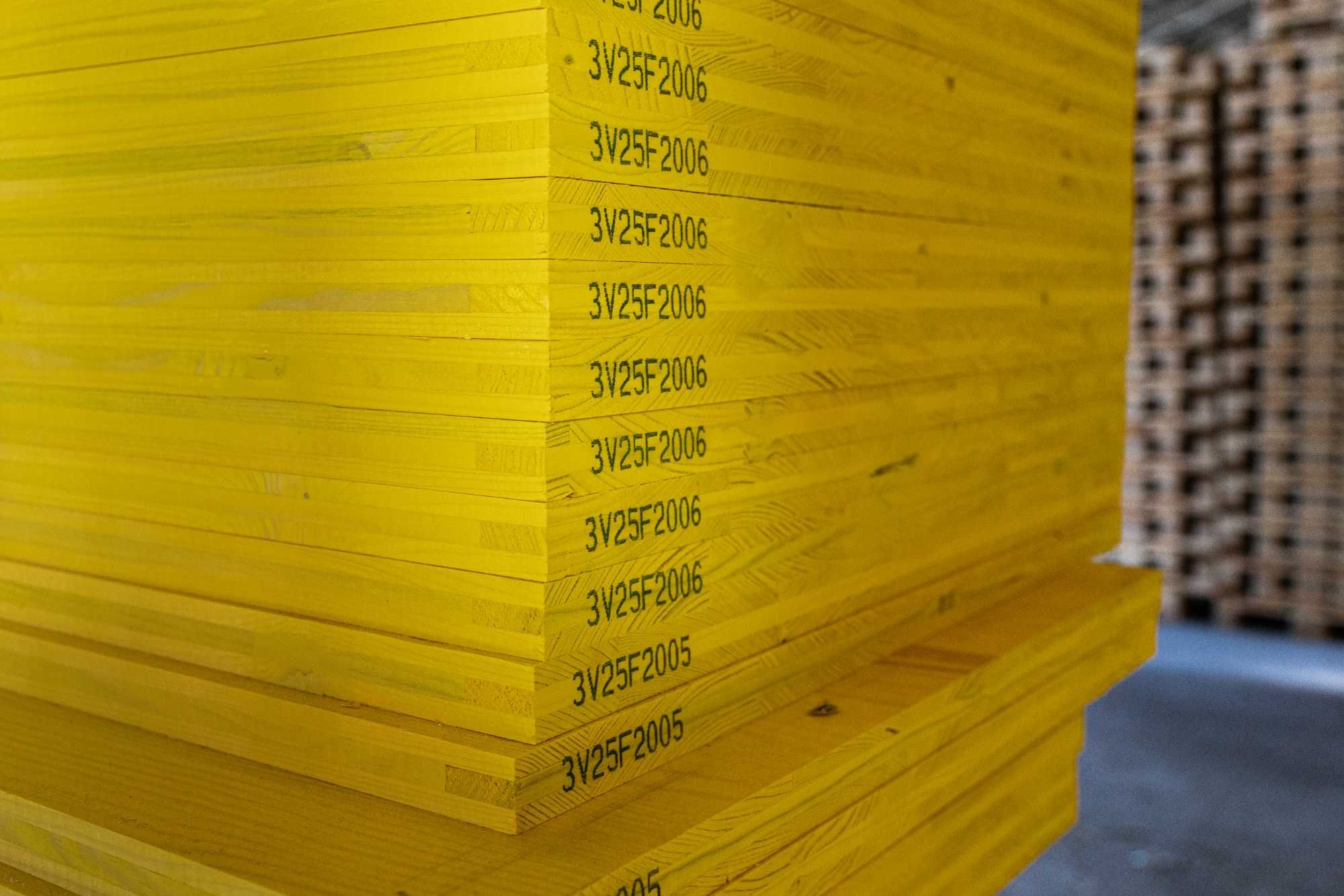 Sklejka płyta szalunkowa żółta trójwarstwowa 500x2000x21mm peri doka