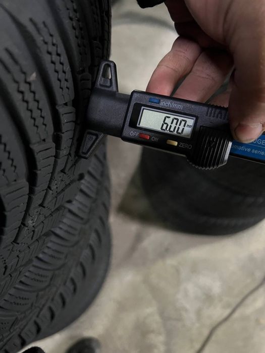 Автошини зимові HANKOOK 195/65/15 (4шт)Резина,Колеса,Гума,Скати, Шини)