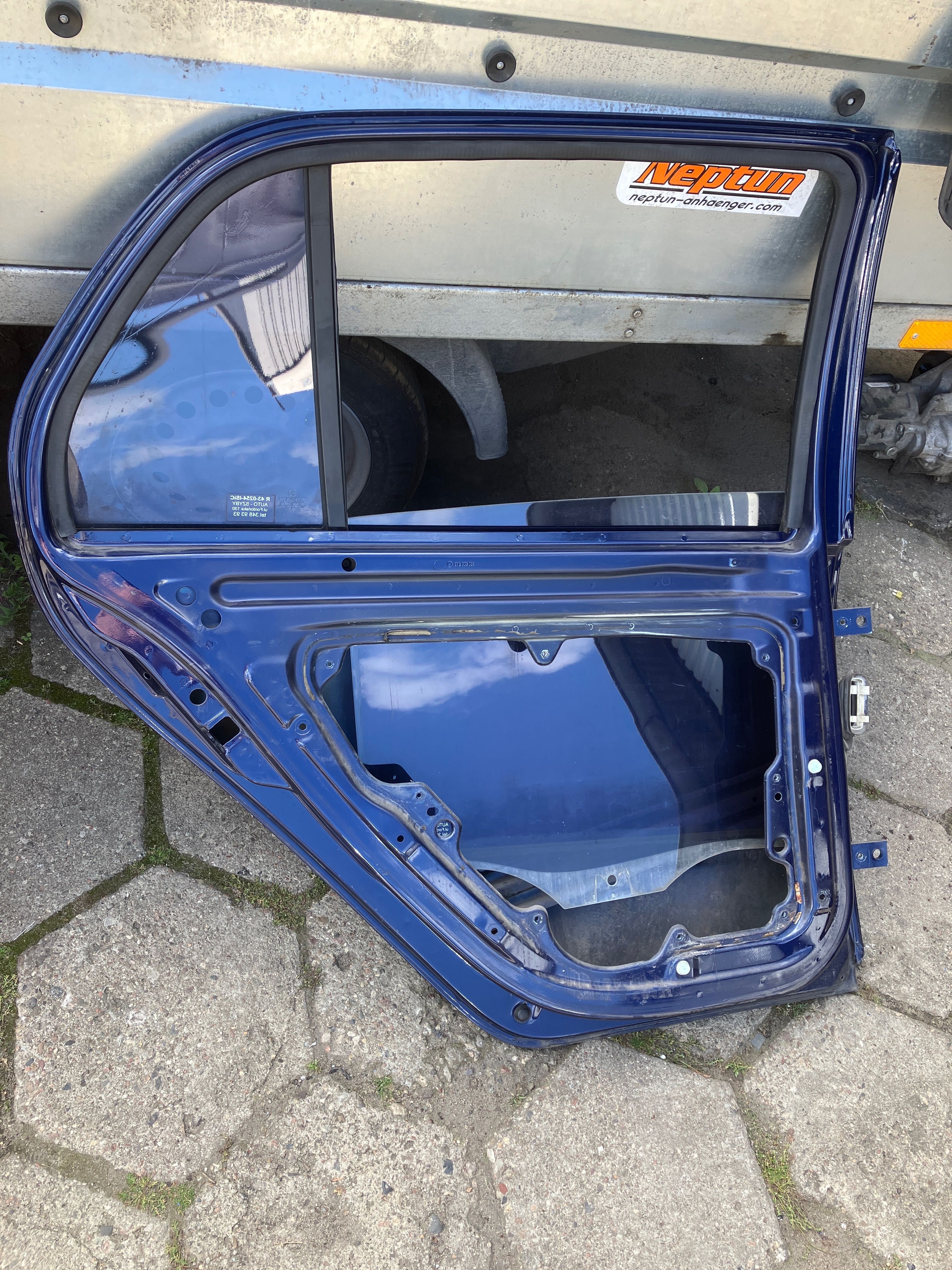 Skoda Fabia I - drzwi tył lewe
