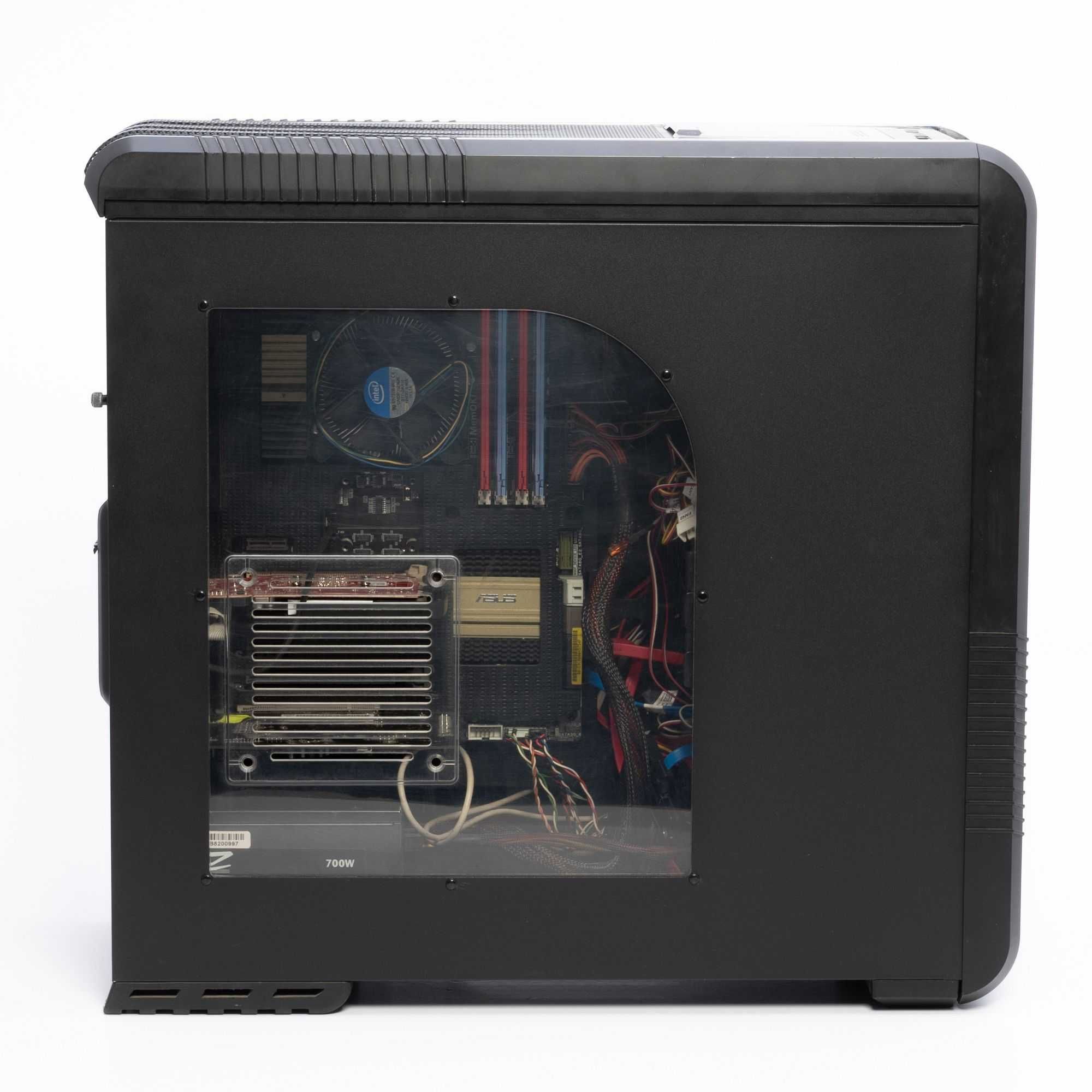 Komputer stacjonarny I7 2700k 12GB RAM SB X-Fi Asus P67 Sabertooth