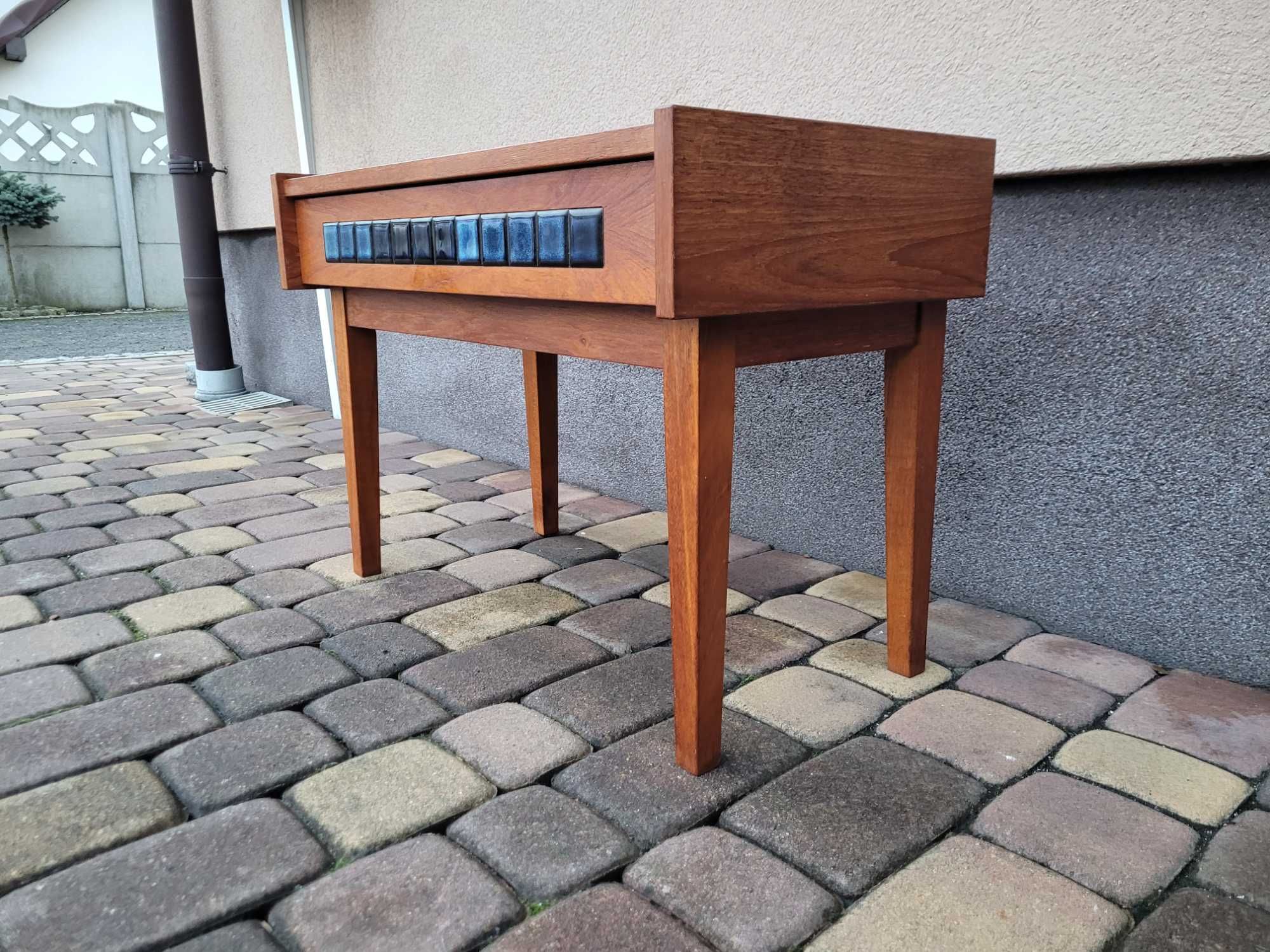 Duńska komoda z teaku z kafelkami ceramicznymi, lata 60 Tekowa