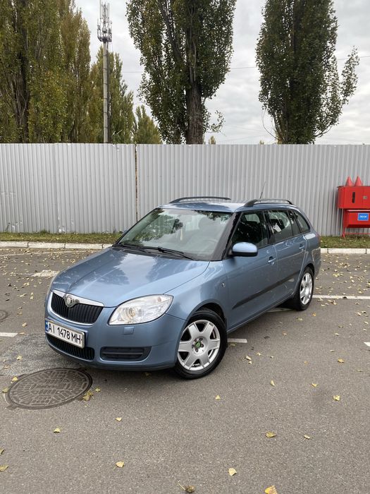 Skoda Fabia 1.4TDI универсал хорошее состояние