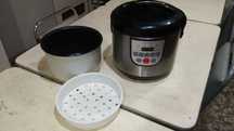Multicooker  Mirta  sprawny