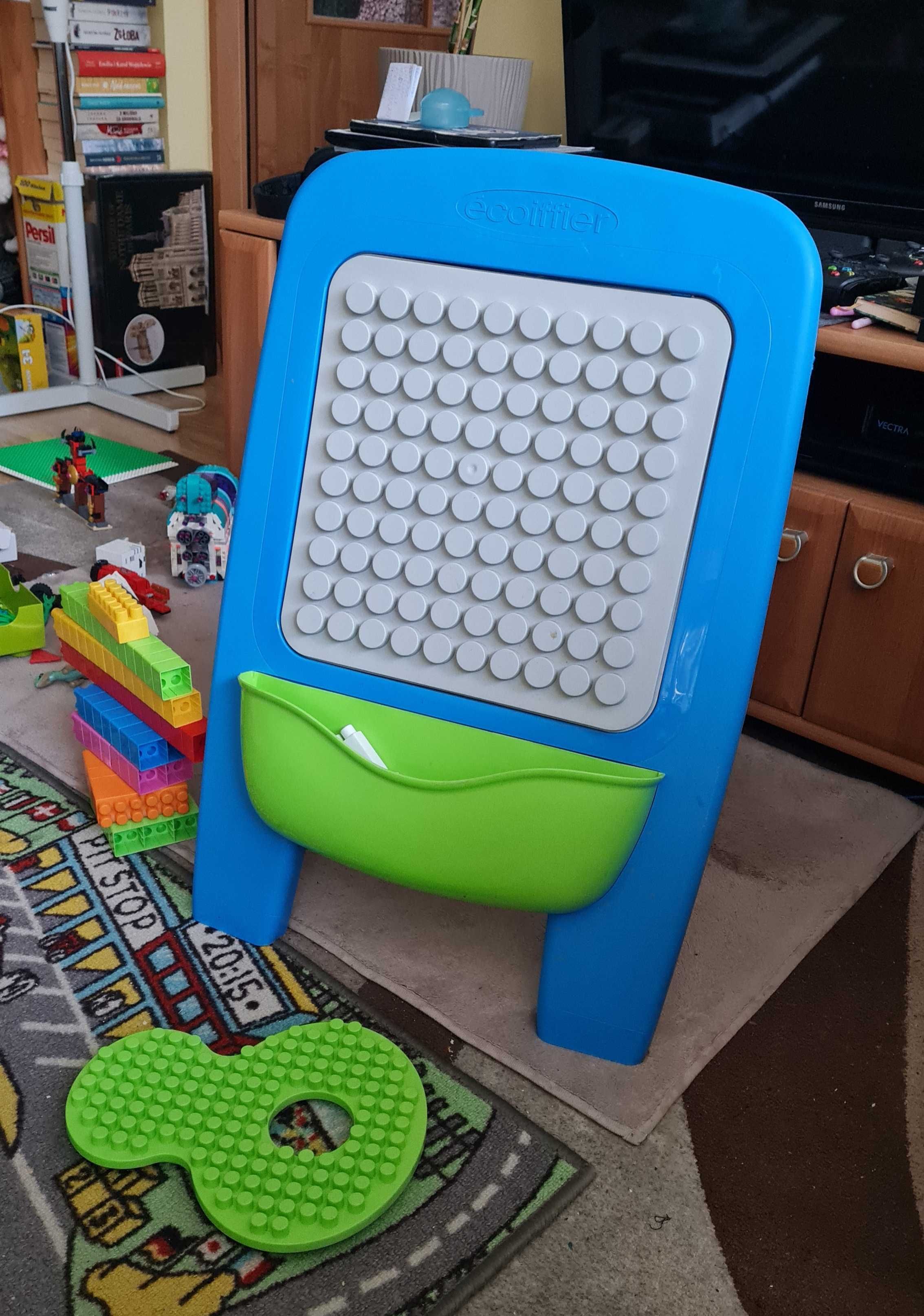 Tablica edukacyjna Ecoiffier + krzesełko Stan bdb