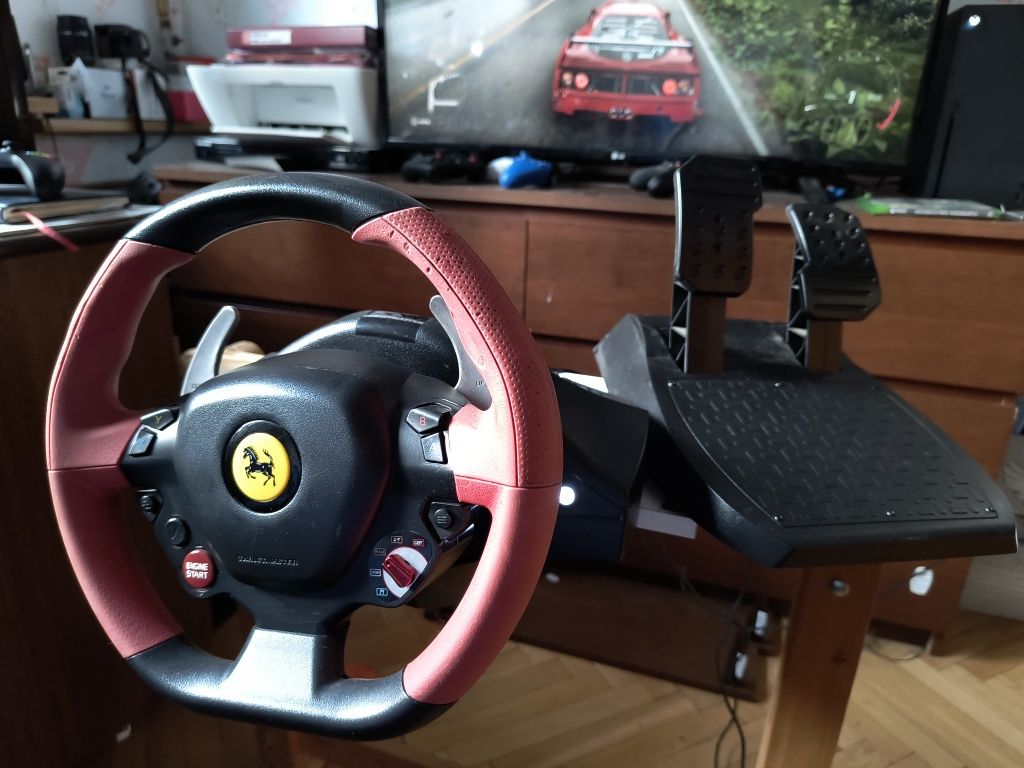 Kierownica Xbox Ferrari 458 Spider Thrustmaster