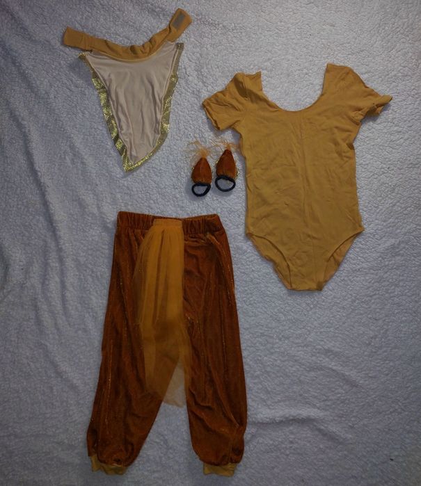 Костюм білочки для дівчинки 8-11 років ідеальний стан