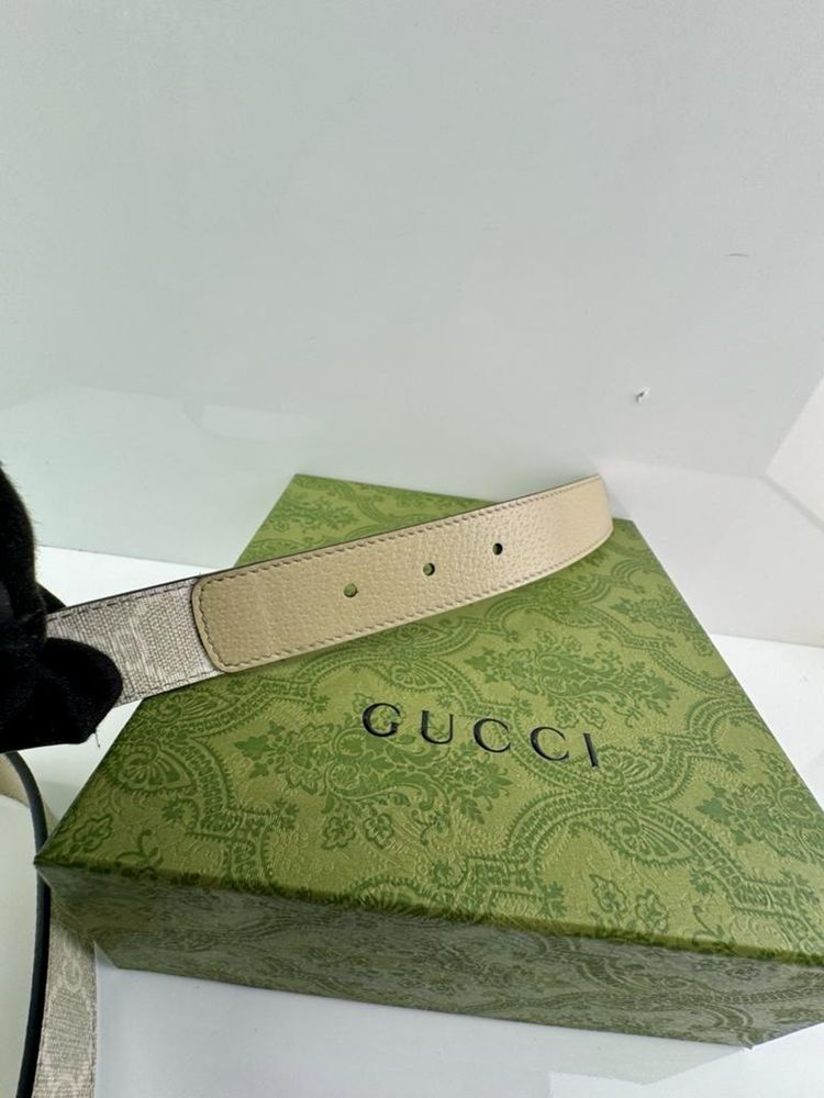 Gucci - Pasek z naturalnej skóry bydlęcej  GG
