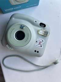 Камера моментальних фото Instax mini11