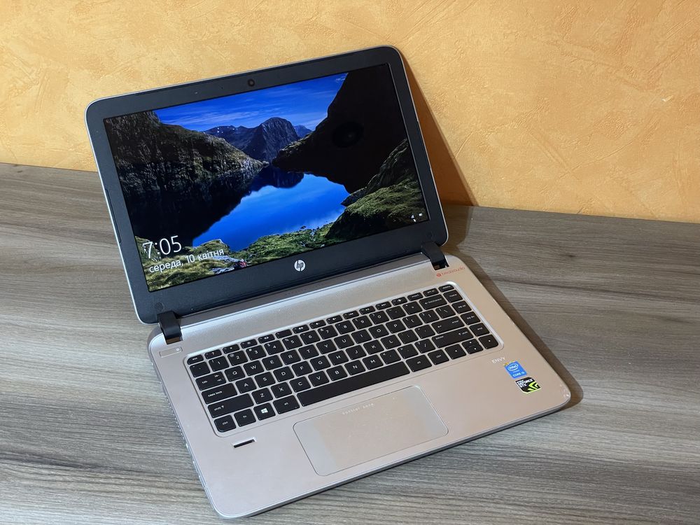 Мультимедійний компактний HP Envy 14(Core i5/Nvidia GTX/8GB/240GB/14")