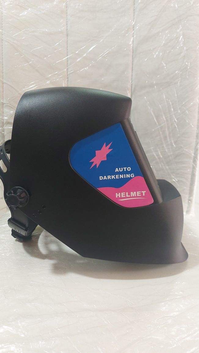 Сварочная маска с автоматически затемняющимся фильтром Vertriebs GmbH