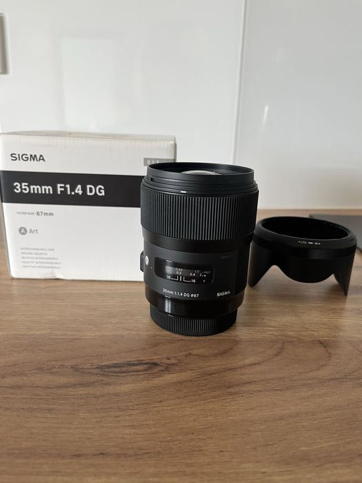 Sigma 35mm F1.4 DG
