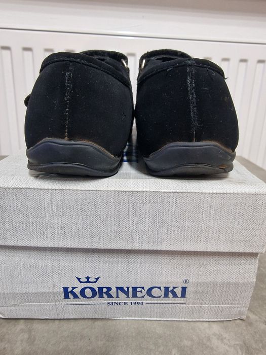Buty KORNECKI 32 SKÓRA model 6282 czarne stan BDB ok 20,9cm
