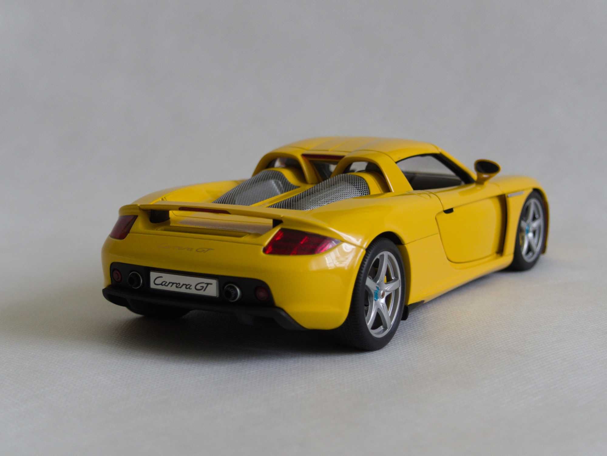 Porsche Carrera GT Auto Art Millenium 1:18