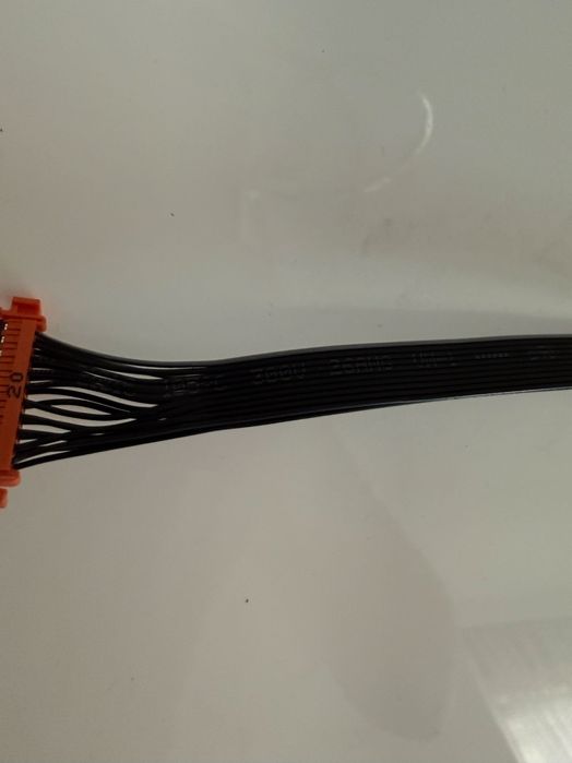 Złącze do Samsung QE65Q80BATXXH Q80BK-Q65BF2 (zasilanie -> mainboard)