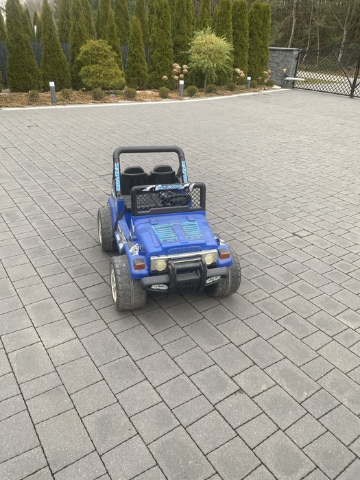 Samochód na alumlator