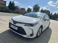 Wynajem samochodu - Toyota Corolla Hybryda+LPG
