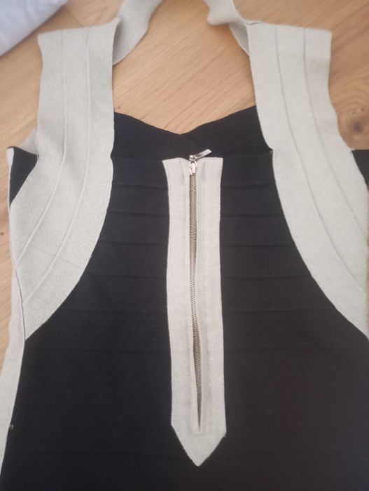 Sukienka bandażowa rozmiar s