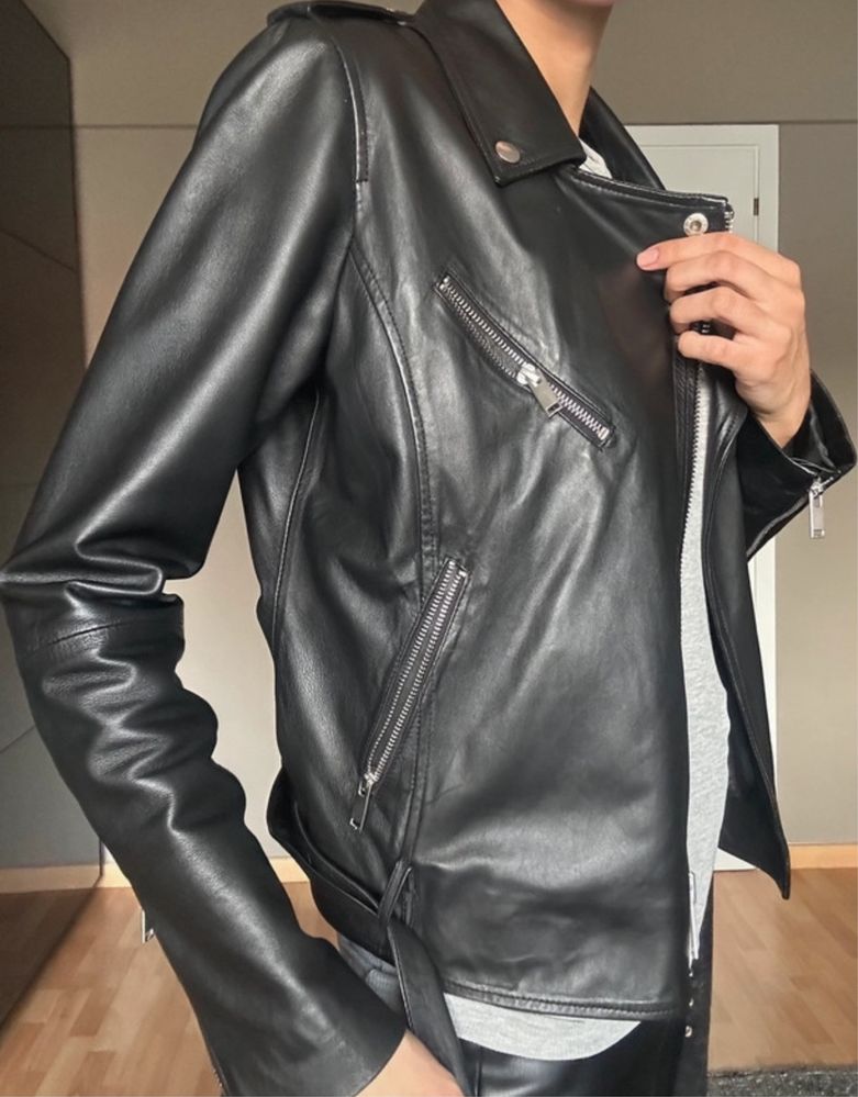 Casaco de Pele Preto / Casaco biker jacket de pele verdadeira