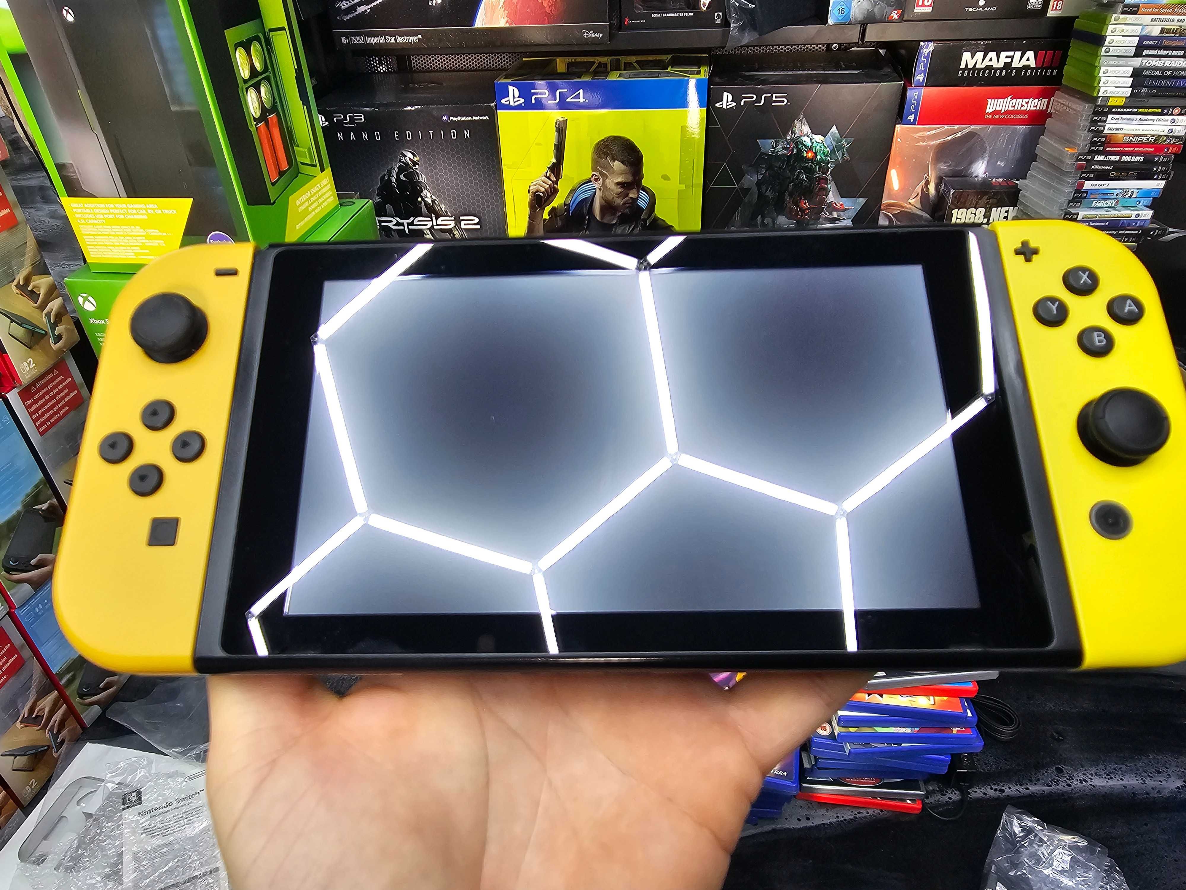 Limitowana Konsola Nintendo Switch Pikachu & Eevee Edition 2 pokrowce