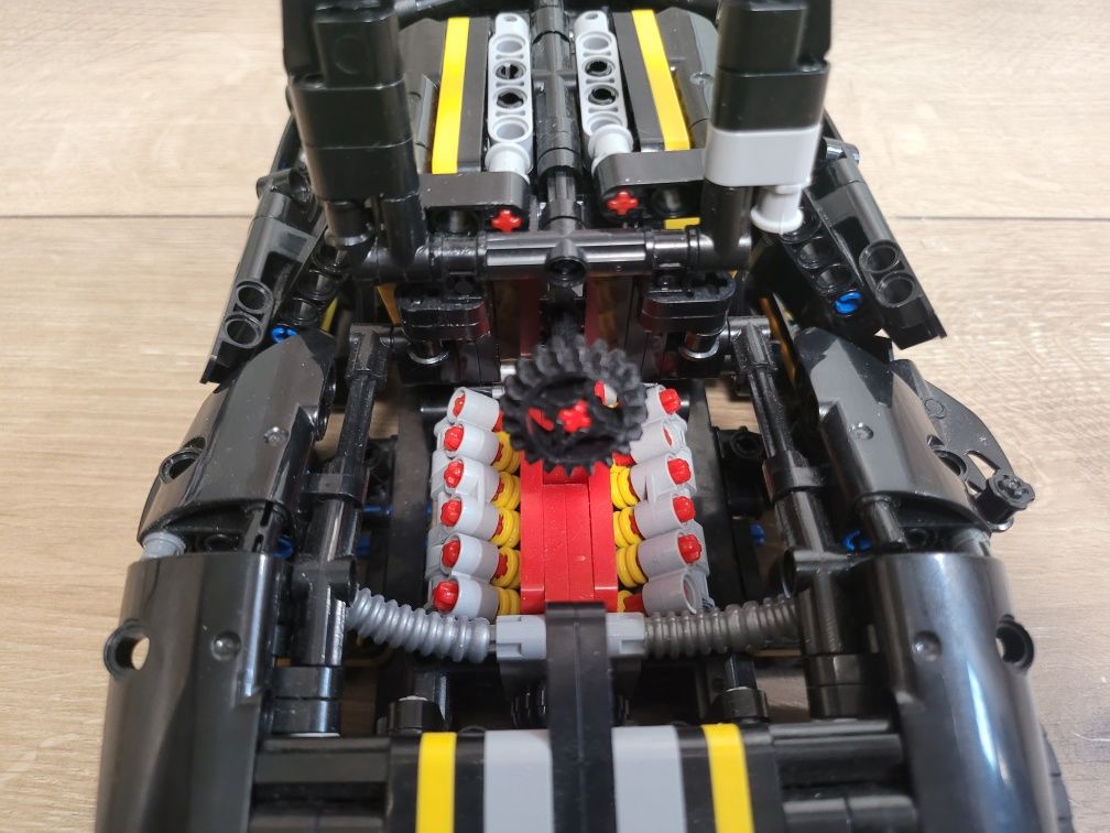 Лего техник ралли спорткар lego technic моторы отдельно