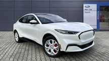 Ford Mustang Mach-E pełny elektryk / 540 KM zasięgu / AWD / specjalny pakiet
