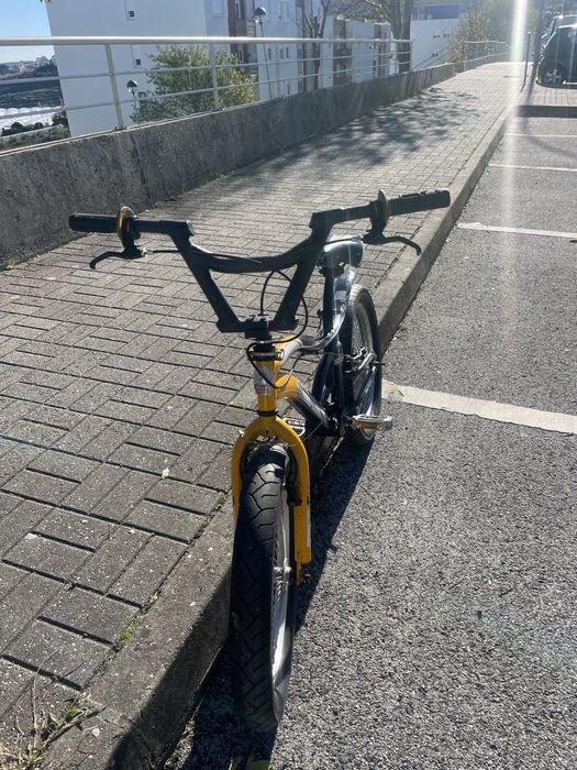 Bicicleta BMX pra a andar