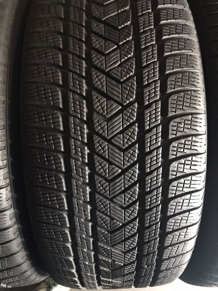 285/40/22 R22 Pirelli Scorpion Winter 4шт зима