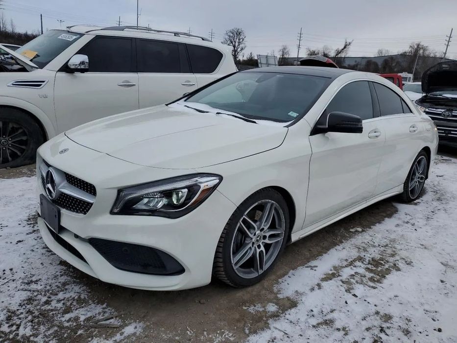 Mercedes-Benz CLA Autko z 2017 roku w 4matic w drodze do Polski