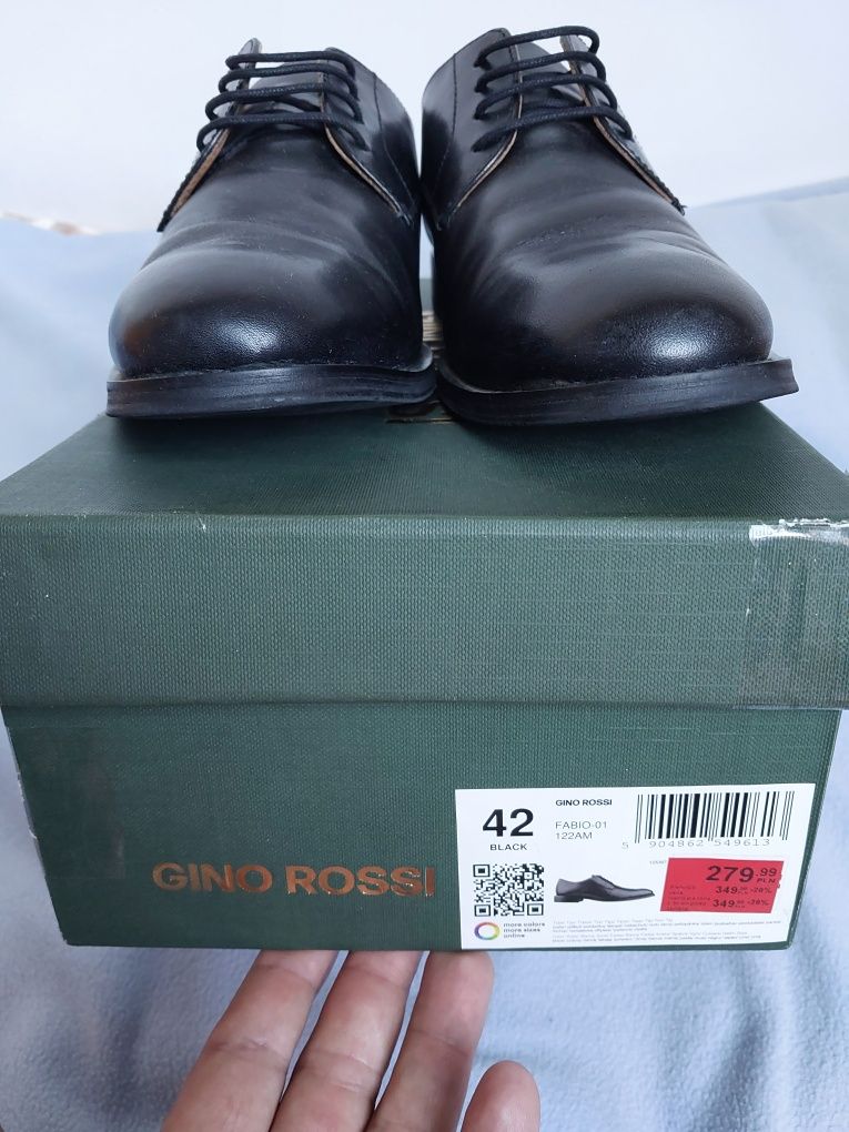 Buty męskie wizytowe firmy Gino Rossi w rozmiarze 42  Black (Nowe)