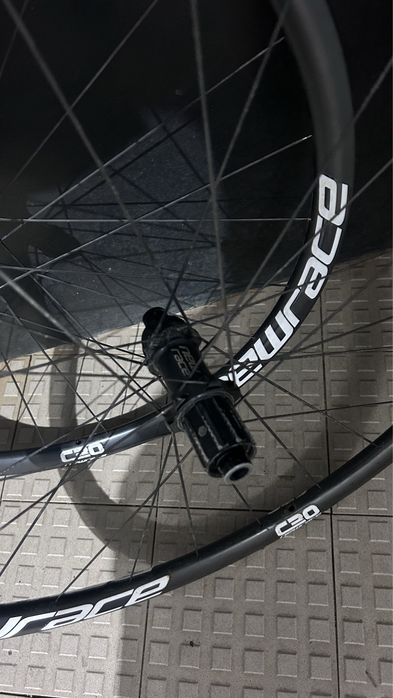 Rodas New race C30 estrada/gravel