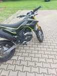 Bestia SM 125 ABS