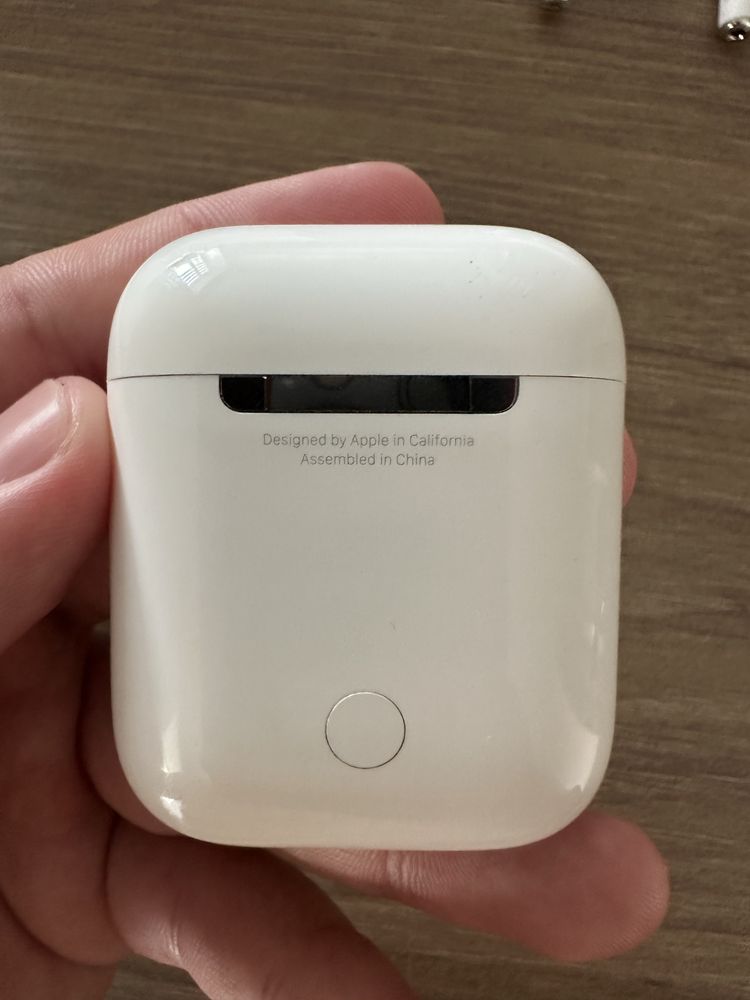 Навушники AirPods 2 б/у оригінал