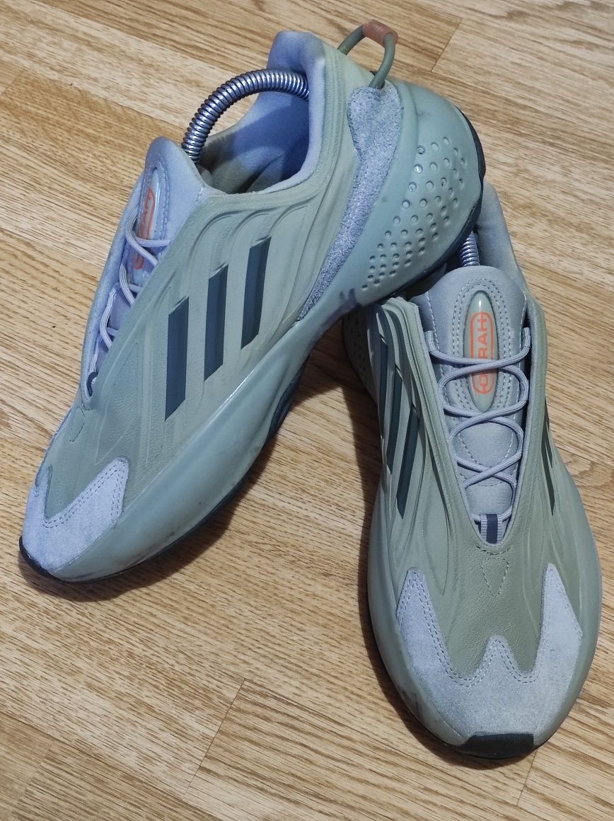 Кросівки adidas ozrah  42 розміру ,27см по устілці