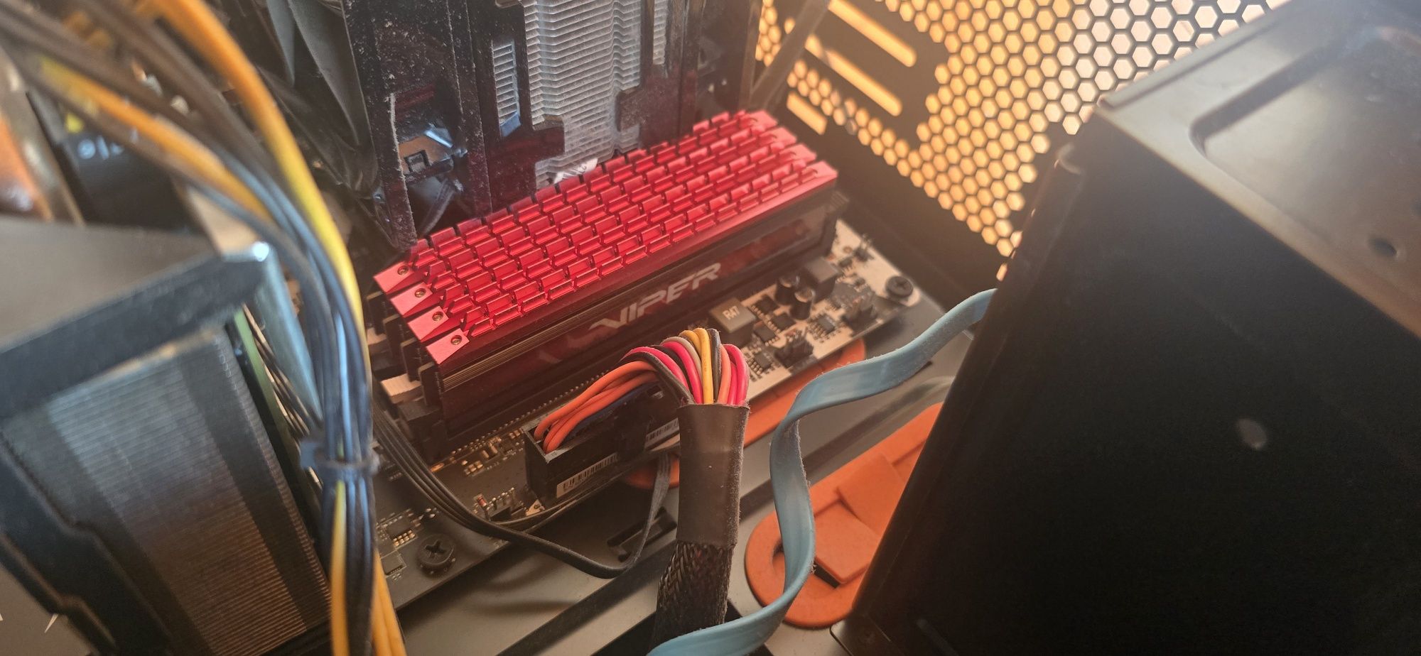 Zestaw PC AMD Ryzen 7 RX 580