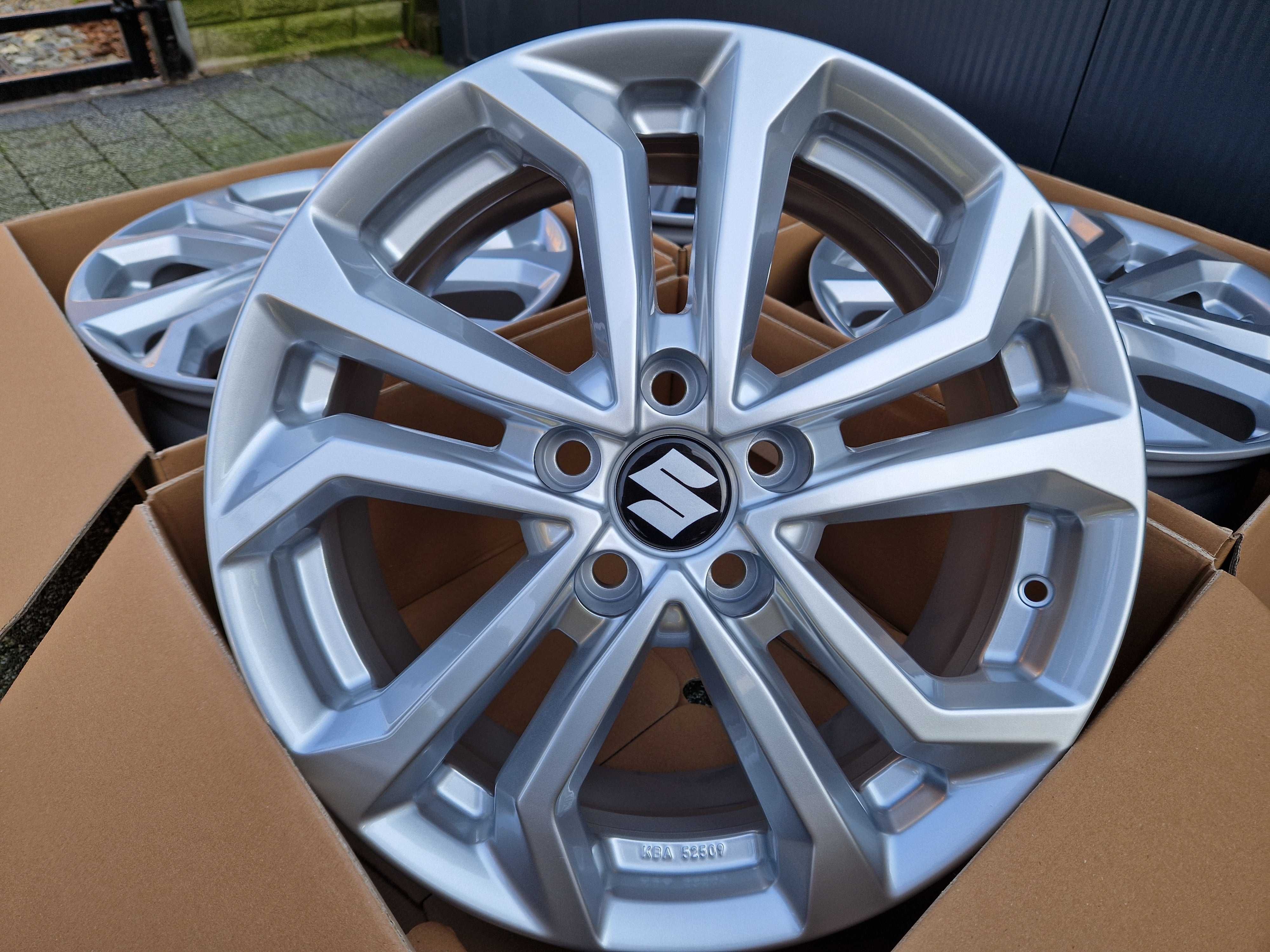 Felgi 17" SUZUKI SX4 Vitara Kizashi S-Cross 5x114,3