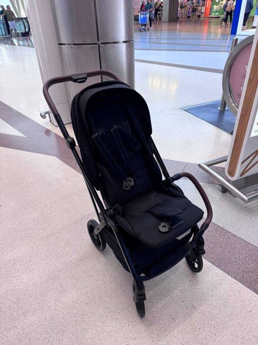 Maxi-Cosi Leona 2 preto