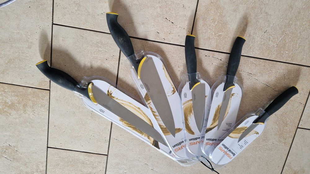 Komplet noży FISKARS Special Edition