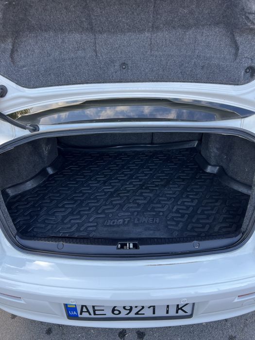 Продам Mitsubishi Lancer 10 2,0 Automat