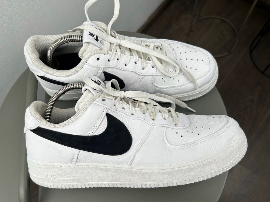 Оригінал! Кросівки шкіряні Nike Air Force 44 розмір M02848