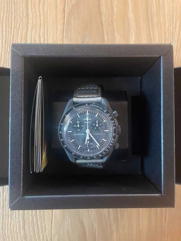 Zegarek Omega x Swatch SO33A100 Mission to Mercury - Trwały materiał